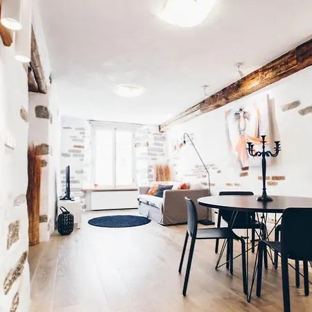 Lejlighed Old Town Apartment, Pikk 51 Free Parking
